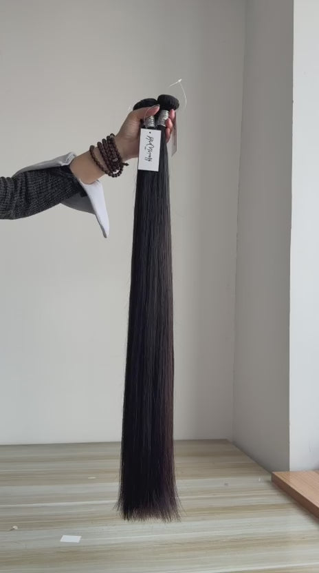 Straight Single Bundles